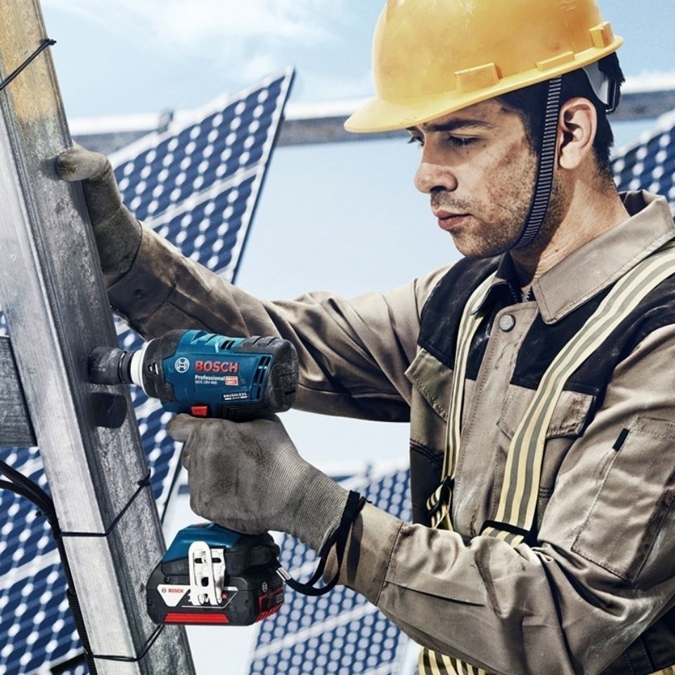 ボッシュ GDS 18V-400 コードレスインパクトレンチ - Power Tools Cordless のレビューと価格
